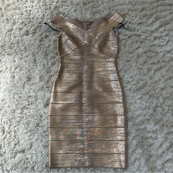 NWOT Herve Leger rose-gold bandage dress size M - Picture 2 of 10